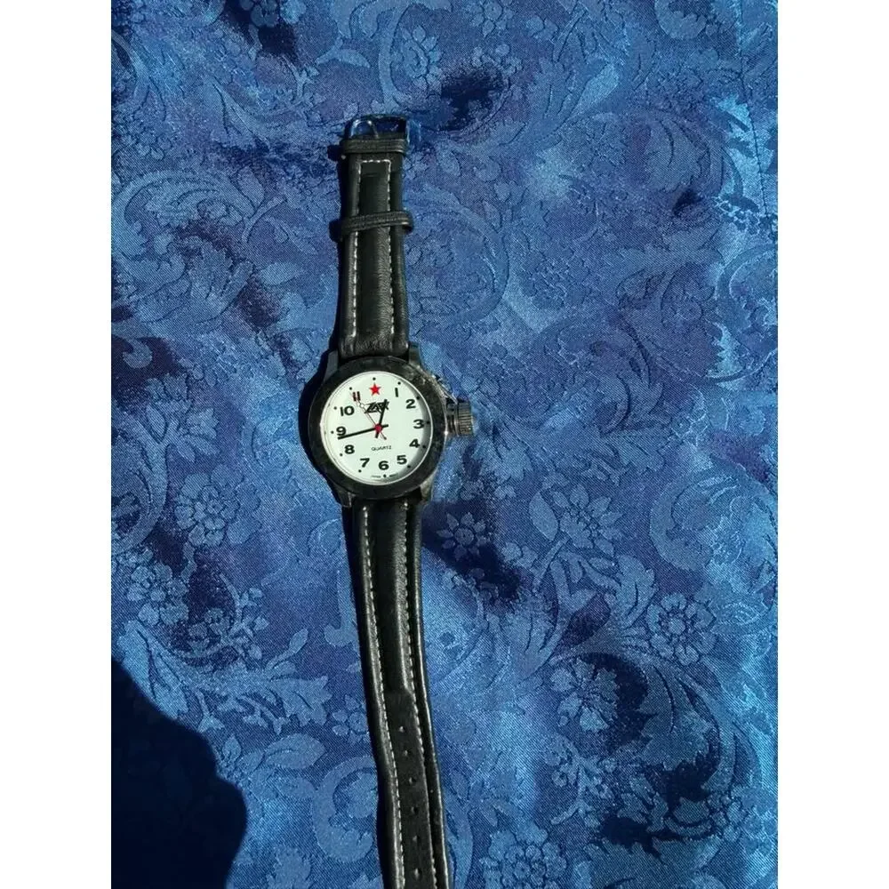 ZAPP Quartz Watch – Unique Oversized Crown Design – As Is (CCC72)